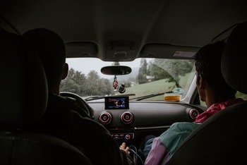 Naprawa, serwis szyb samochodowych – Pruszków